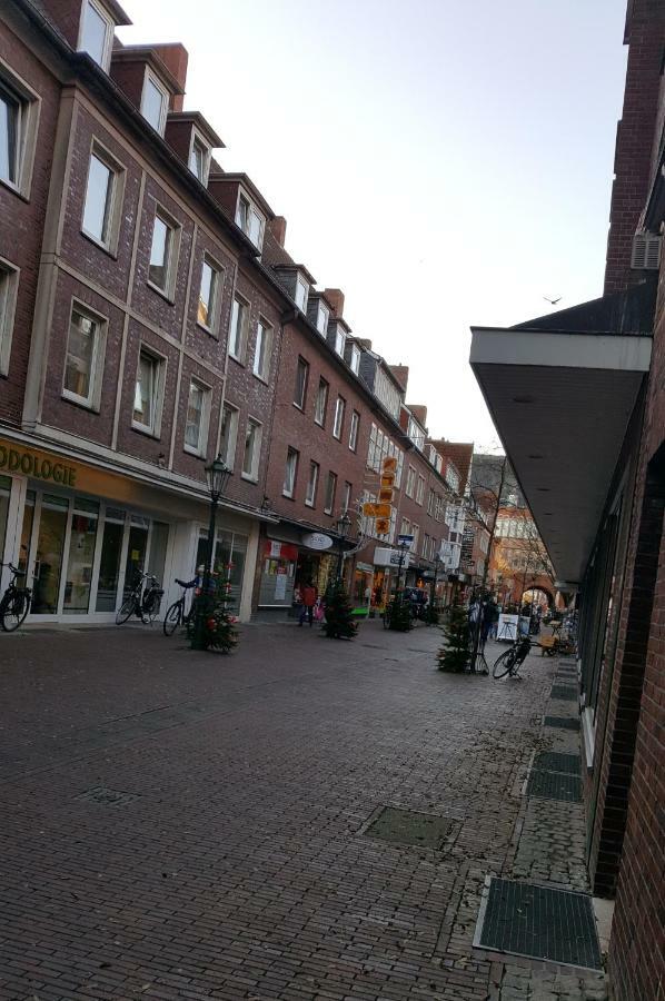 Piacere Emden Apartment Luaran gambar